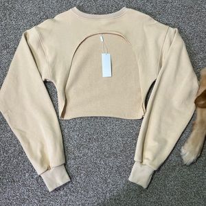 Saski crop off jumper